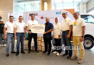 BSI Serahkan Bantuan Tanggap Darurat untuk Masyarakat Aceh Serta Percepat Pemulihan Layanan