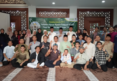 Masjid Haji Andi Muhammad Ghalib, dan PINBUK ICMI Latih Dai Muda Digital