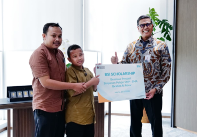 BSI Beri Beasiswa hingga SMA kepada Siswa Peraih Apresiasi NASA